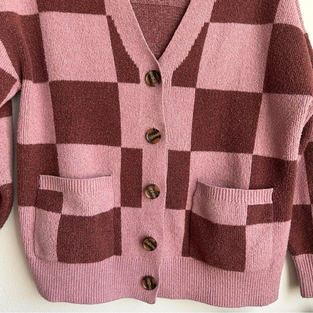 Forever‎ 21 Checkered Cardigan